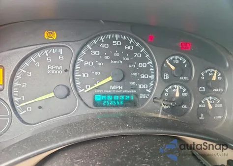 2001 Chevrolet Silverado C1500 z USA, uszkodzony, nr VIN 2GCEC19V411213377